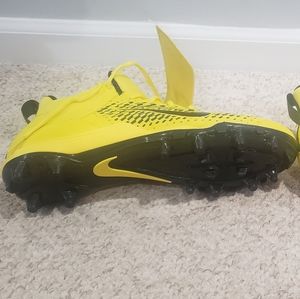 nike men's alpha menace varsity 2 football cleats